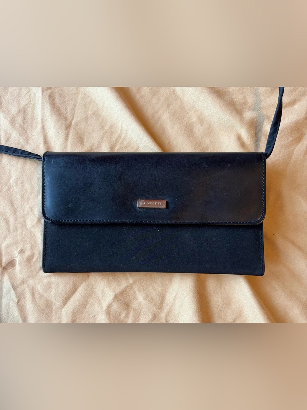 Rosetti Black Leather Crossbody Wallet Bag